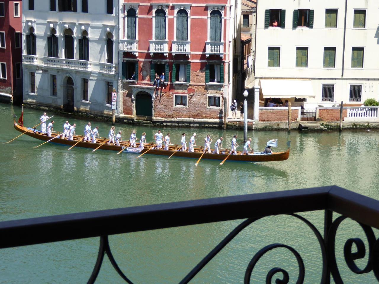 B&B Vista Sul Canal Grande Benátky Exteriér fotografie