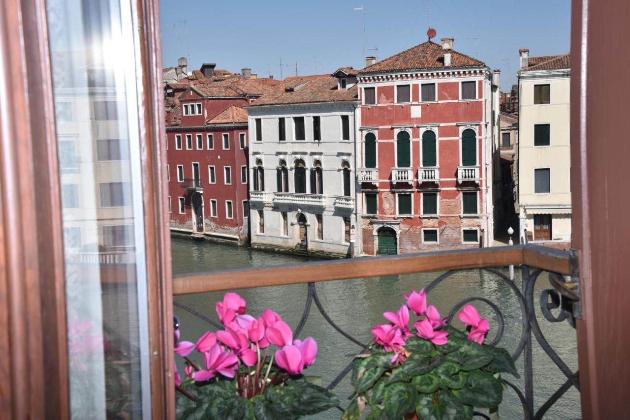 B&B Vista Sul Canal Grande Benátky Exteriér fotografie